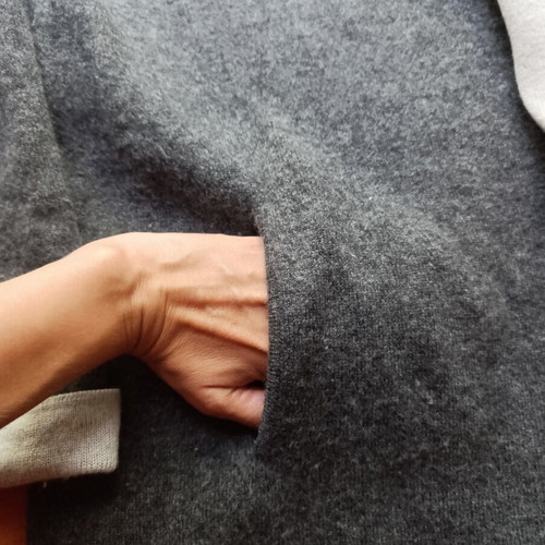Cashmere and fox fur cardigan used, soft fabric, universal size