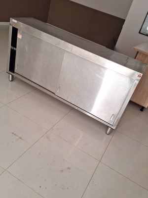 Inox Συρταριέρα μεταχειρισμένη σε πολύ καλή κατάσταση