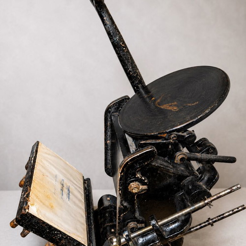 Vintage CRONOS cast iron letterpress