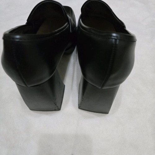 Mia black square pumps like new, size 37