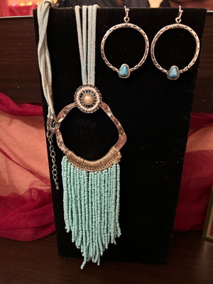 Jewelry set new