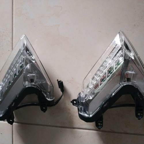 Left turn signal light Kymco Downtown 350i used
