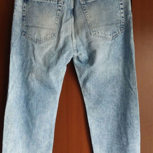 Staff women's jeans like new with front rips