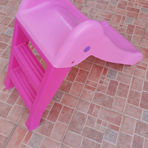 Children's slide like new 0.80x0.40