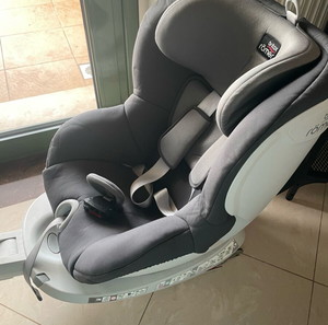 Britax Romer Dualfix παιδικό κάθισμα isofix
