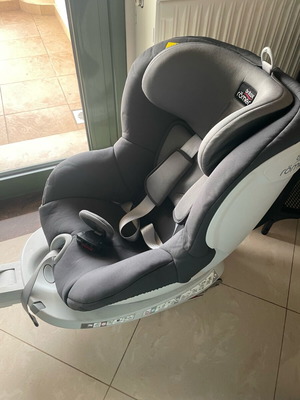 Britax Romer Dualfix παιδικό κάθισμα isofix