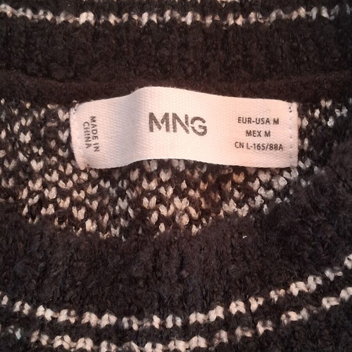 Mango short winter sweater used, black and white, size M