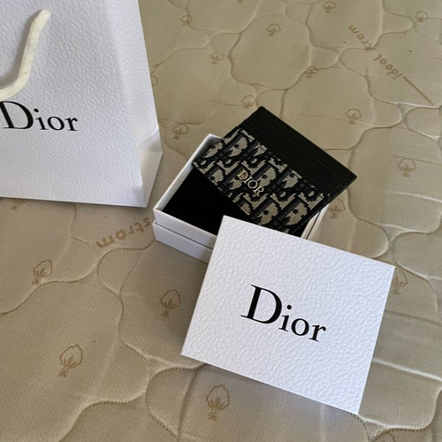 Dior card holder used with bag and box