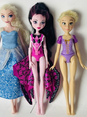 Set of 3 Fashion Dolls Disney Princess and Monster High Style used