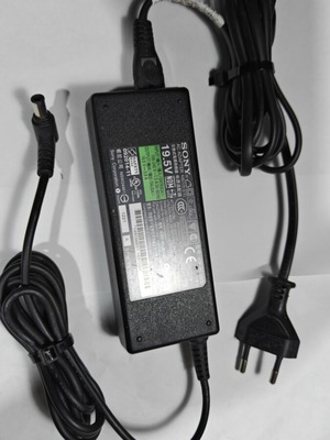 Sony Vaio Laptop Charger VGP-AC19V33 like new, 19.5V 3.9A 75W