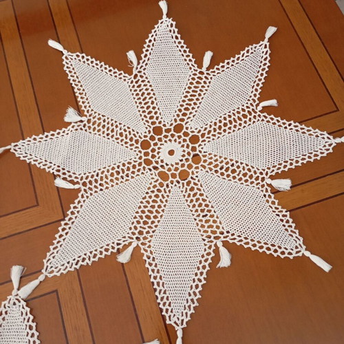 Crochet lace like new
