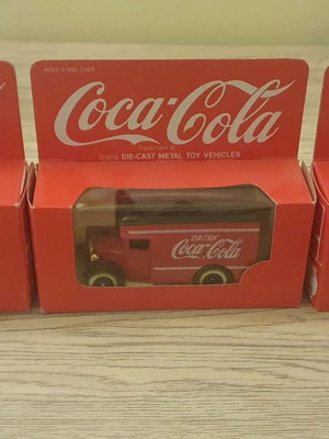 Αυτοκινητάκια Lledo Coca Cola Promo Limited Edition x 3 1:43
