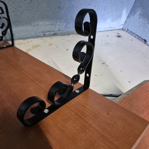 Wooden shelves with modern iron base, set of 3, new