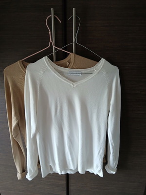 Pink Woman blouses used, white and beige, size XS