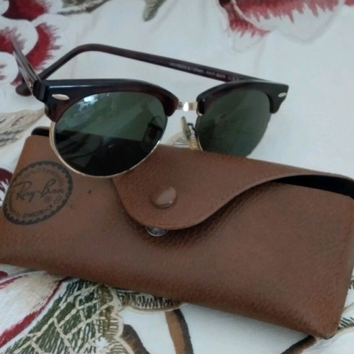 Ray Ban sunglasses like new, brown, stylish and timeless