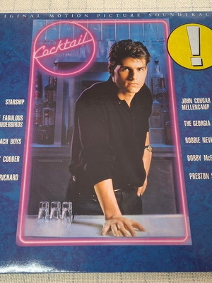 Cocktail Original Motion Picture Soundtrack LP like new, rock