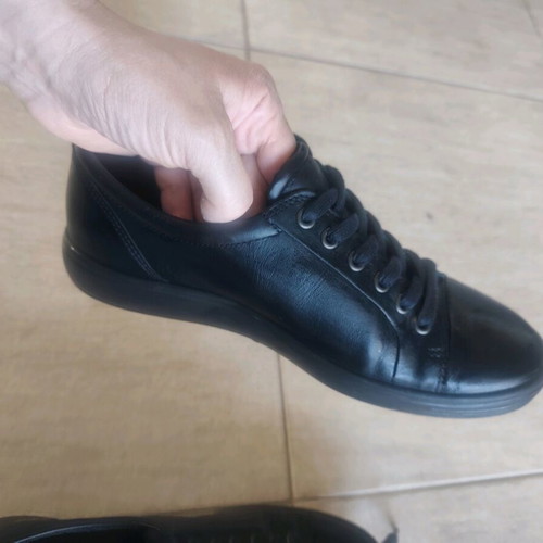 Ecco leather sneakers black size 40 like new