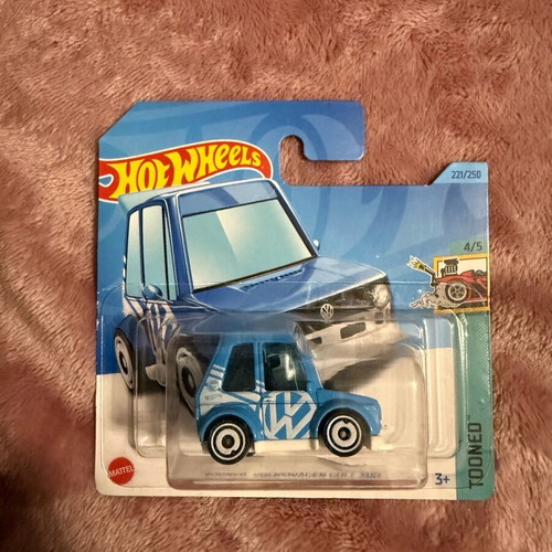 Hot Wheels Tooned Volkswagen Golf Mk1 Treasure Hunt new sealed