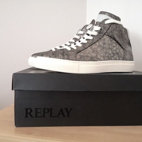 Replay women's silver-white sneakers boots like new, size 38