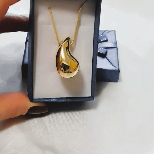 Necklace chain with gold teardrop pendant new