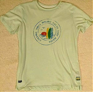Explorer apparel t shirt (L)