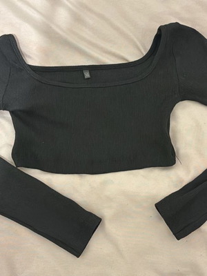 Top new, very short, size XS, black