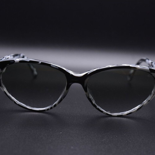Robert La Roche Mod 277 sunglasses, black and white, vintage 80s