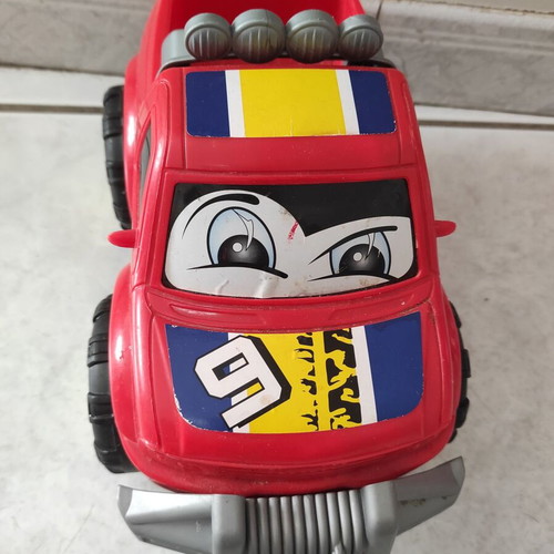 Dickie plastic car like new, size 31x18x19