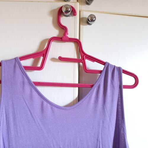 Purple sleeveless casual chic blouse like new, size S or M