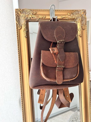 Leather backpack like new, brown