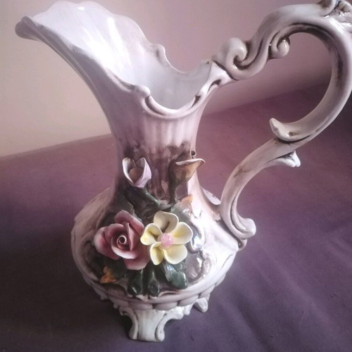 Bassano large collectible amphora jug like new