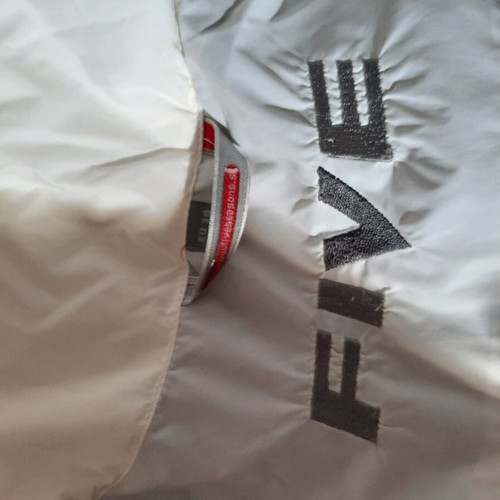 Vintage women's snow jacket medium like new, white and gray