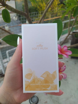 Avon Silky Soft Musk 50ml γυναικείο άρωμα καινούριο