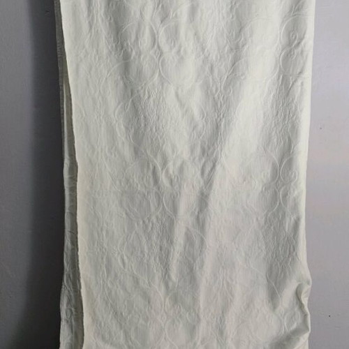 Luxury white jacquard fabrics pack of 4 like new
