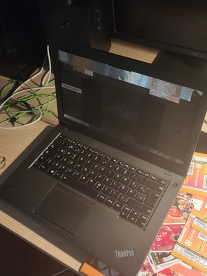 Lenovo Thinkpad laptop μεταχειρισμένο χωρίς οθόνη και σκληρό δίσκο με 8GB RAM