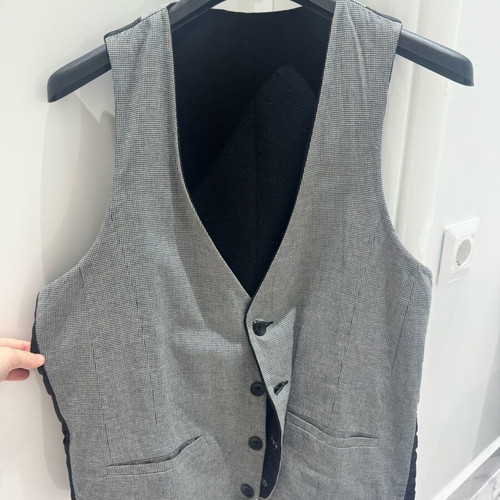 Men's reversible vest S like new, black and gray