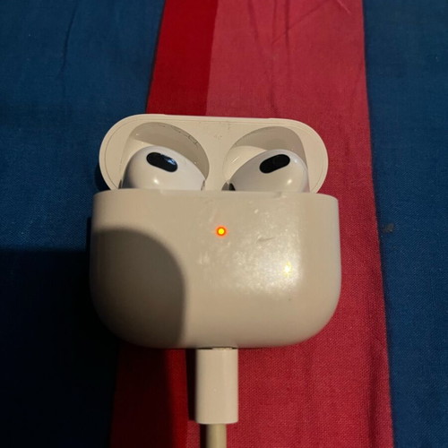 AirPods 3 like new
