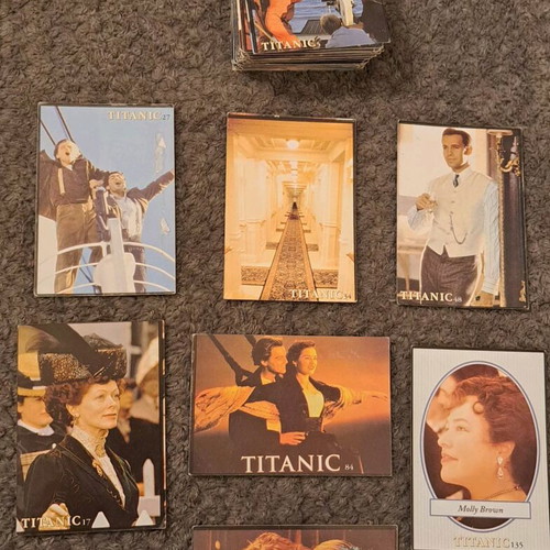 Titanic 1997 collectible card set used, 170 cards