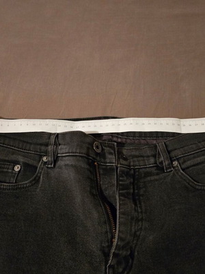 Black men's jean bermuda shorts used, waist size 44cm