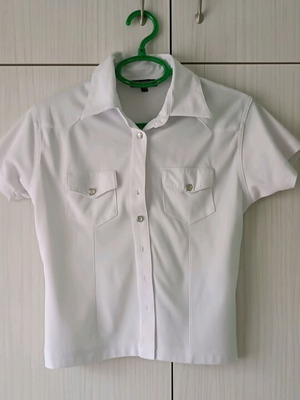 Colloseum women's blouse like new, white with buttons