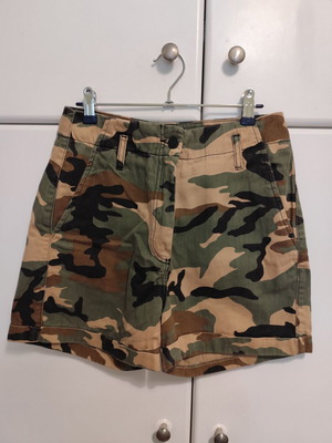 Pull & Bear στρατιωτικό σορτσάκι ψηλομέσο, σαν καινούργιο, μέγεθος 36