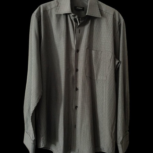 Men's shirt L like new black and white small check pattern