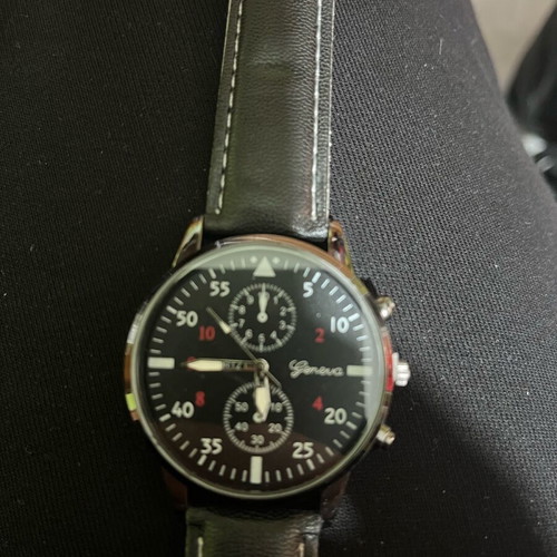 Geneva wristwatch new, men's