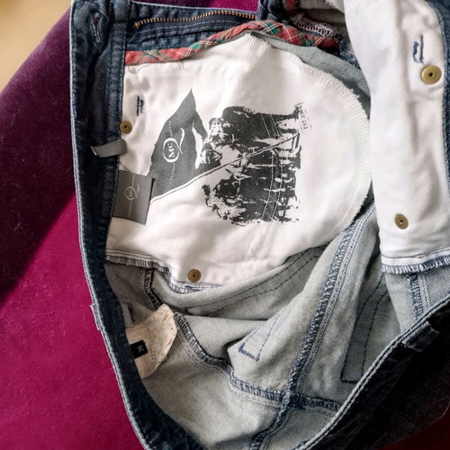 Alexander McQueen jeans used, size 26, made in Italy