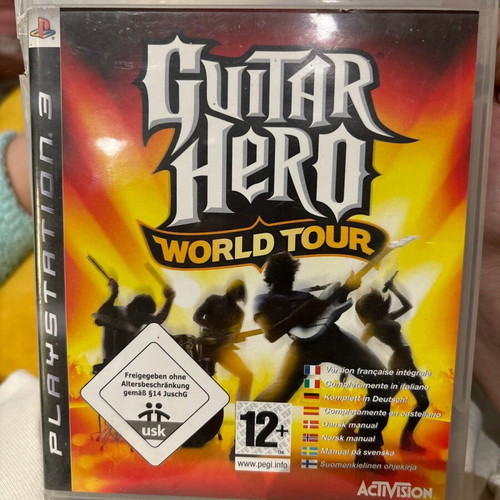 Guitar Hero World Tour game for PlayStation 3 like new
