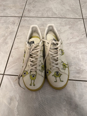 Stan Smith παπούτσια Adidas συλλεκτική έκδοση Disney σαν καινούργια