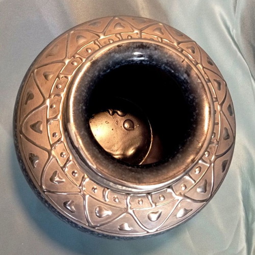 Vintage ceramic vase blue crackle with embossed silver decoration 16 cm