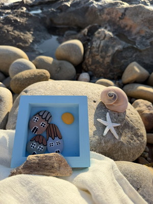 Wooden handmade frame with sea materials 9.8x9.8 cm