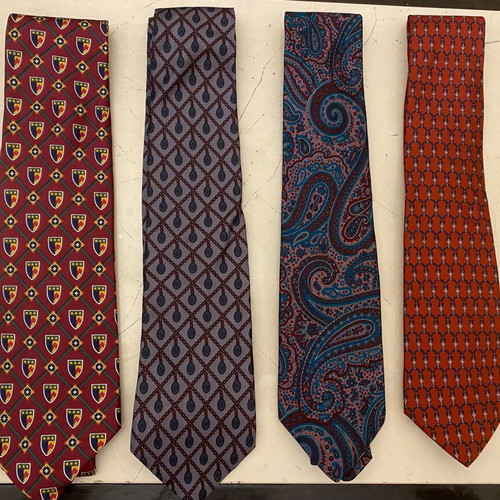 Vintage ties Tommy Hilfiger, Guy Laroche, Givenchy, Paco Rabanne like new, set of 4