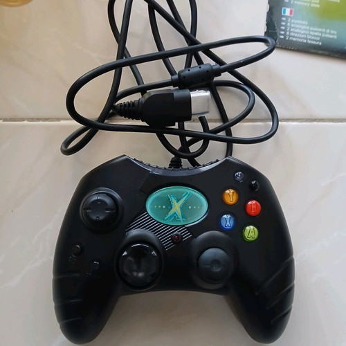 Xbox wired controllers used, pack of 2 for original console
